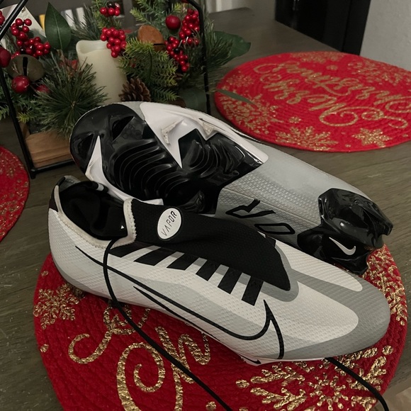 Nike Vapor Edge Pro 360 White Black Pure Platinum
Football Cleats Men Sz 12 new - Picture 6 of 7